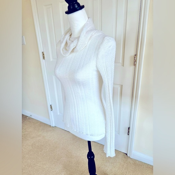 White See Through Knitted Turtleneck - Picture 2 of 5